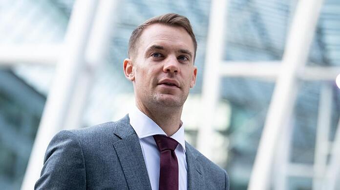 Ebenfalls für die Wahl zu "Europas Fußballer des Jahres" nominiert: Bayern-Kapitän Manuel Neuer.