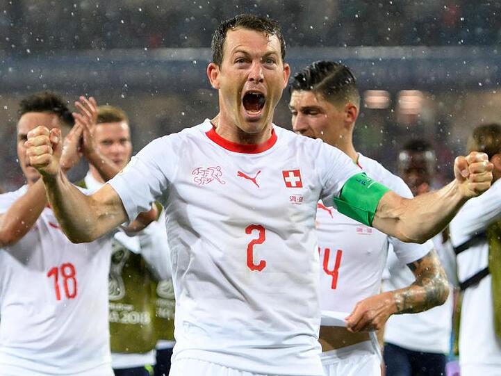 Stephan Lichtsteiner, hier noch für die Schweiz. Foto: Laurent Gillieron/KEYSTONE/Archivbild