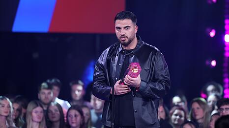 Tahsim Durgun wurde bei der 1Live-Krone-Verleihung im Dezember 2025 in der Kategorie "Beste Unterhaltung" ausgezeichnet. (Archivbild)