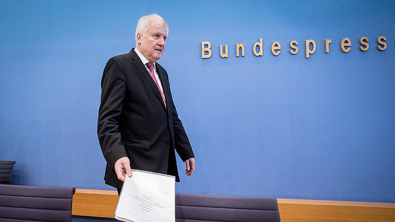 Bundesinnenminister Horst Seehofer (CSU) am Dienstagmorgen bei der Vorstellung der Kriminalitätsstatistik in Berlin.