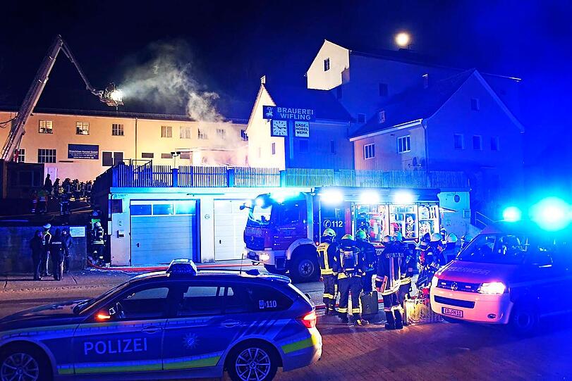 Die Werkstatt und das Materiallager der Glaserei gerieten in Brand.
