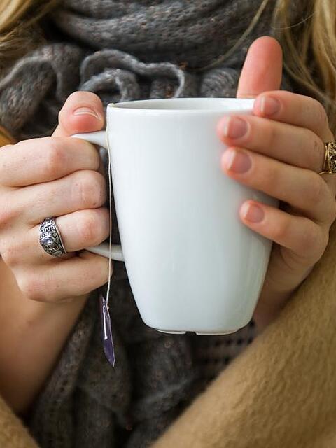 Wer fastet, sollte viel trinken &ndash; mindestens 2,5 Liter pro Tag, sagen Experten. Eine strengere Fastenkur ist zudem nicht f&uuml;r jeden geeignet.