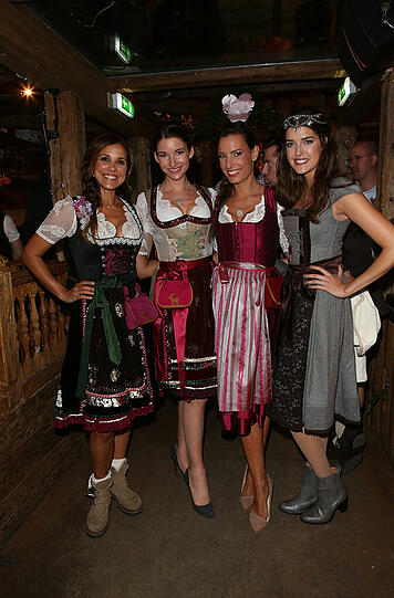 Karen Webb Marie Nasemann und Kim Heinzelmann