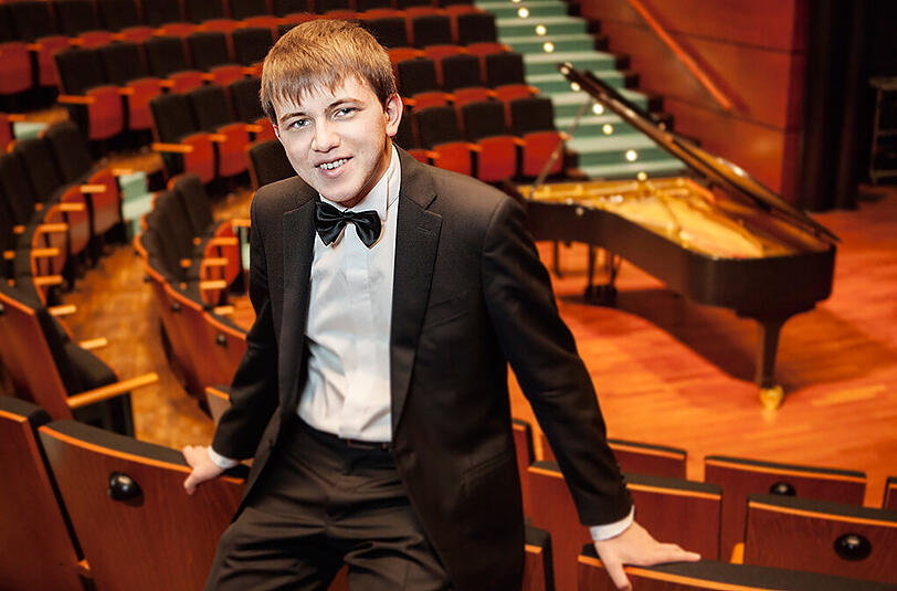 Der erst 21-jährige Pianist Filippo Gorini.