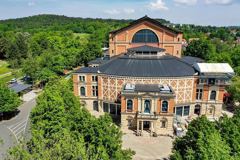Die Bayreuther Festspiele feiern 2026 ihr 150-Jahre-Jubiläum. Sie werden mit Wagners früher Oper "Rienzi" eröffnet. Die Bayreuther Festspiele feiern 2026 ihr 150-Jahre-Jubiläum. Sie werden mit Wagners früher Oper "Rienzi" eröffnet.