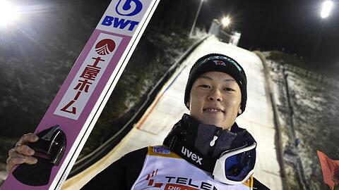 Der japanische Skispringer Ryoyu Kobayashi ist der Shootingstar der Saison.
