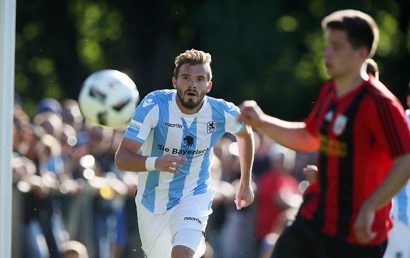 TSV-Schützenfest beim FC Eintracht München. Die Bilder vom Testspiel.