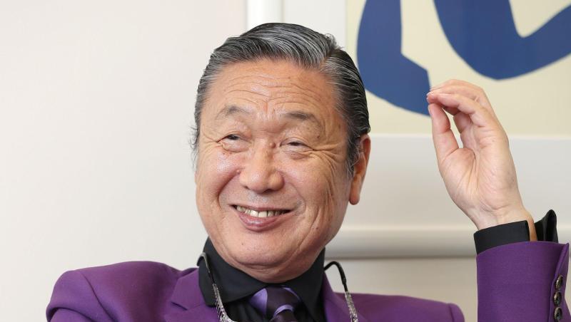 Der japanische Modedesigner Kansai Yamamoto 2017 in Tokio. Der japanische Modedesigner Kansai Yamamoto 2017 in Tokio.