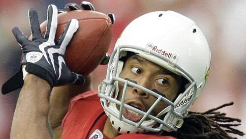 Dreadlocks, um die Mama zu ehren: Larry Fitzgerald, der Superstar der Arizona Cardinals. Dreadlocks, um die Mama zu ehren: Larry Fitzgerald, der Superstar der Arizona Cardinals.