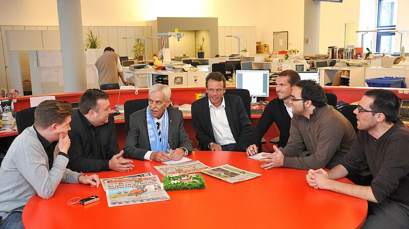 1860-Präsident Dieter Schneider besucht die Abendzeitung. Die Bilder