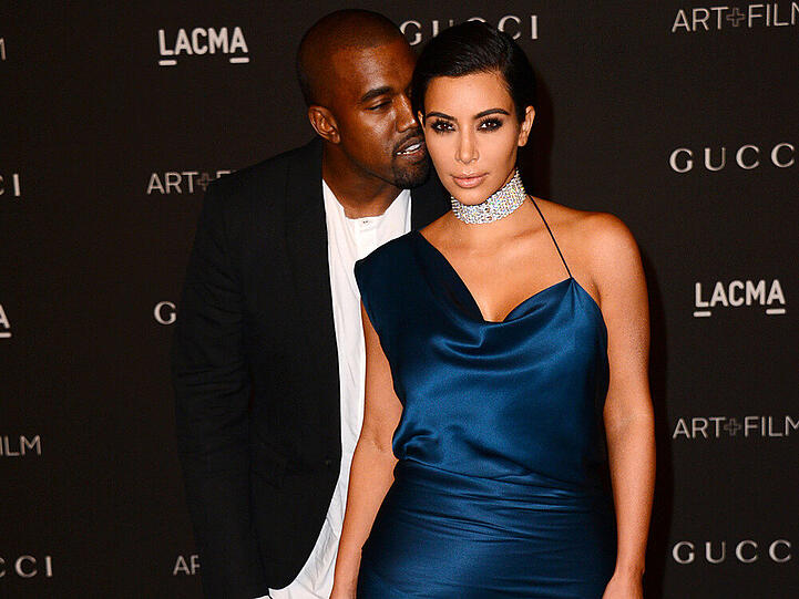 So vertraut wie hier waren sich Kim Kardashian und Kanye West an Thanksgiving wohl nicht