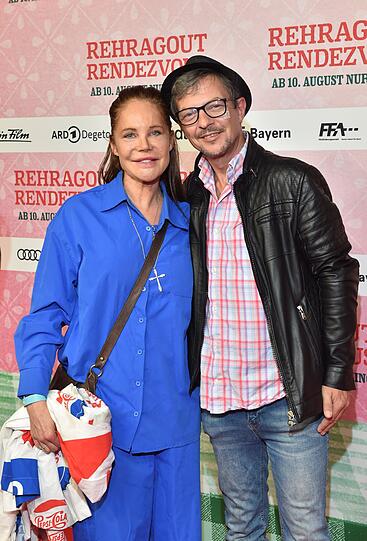 Doreen Dietel mit ihrem Verlobten Wolfgang Subirge