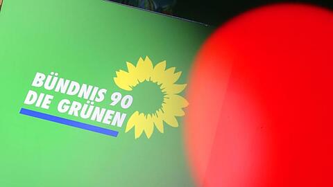 Das Logo von Bündnis90/Die Grünen. Foto: Wolfgang Kumm/Archivbild