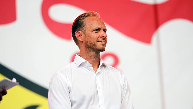 Ab 1. Januar 2026 neuer Vorstand für die Bereiche Marketing und Vertrieb beim FC Bayern: Rouven Kasper.