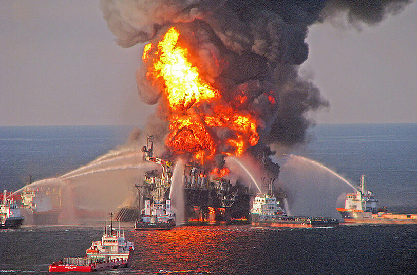 Die, im Meer versunkee Bohrplattform, "Deepwater Horizon".