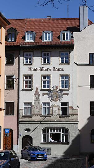 Das Vindeliker-Haus ist zum Teil sogar noch mittelalterlich.