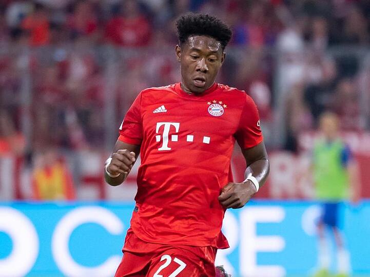 David Alaba von München spielt den Ball. Foto: Sven Hoppe/Archiv