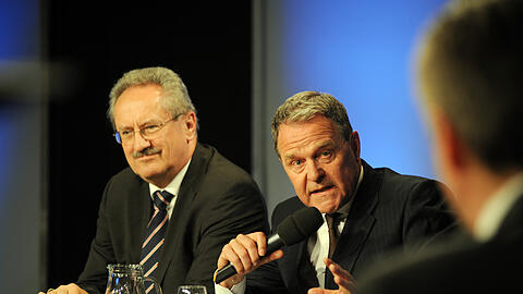 Die beiden Konzertsaalstreithähne Christian Ude und Wolfgang Heubisch (re.) auf dem Podium des SZ-Forums.