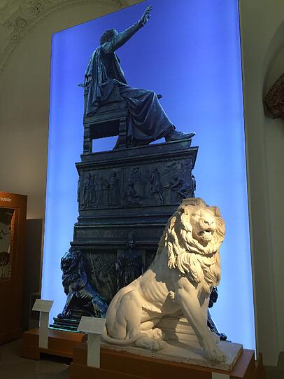Eine neue Ausstellung in der Residenz zeigt Löwen-Figuren aus den bayerischen Herrschaftshäusern.