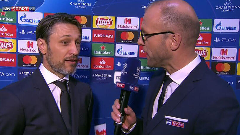 Hitziges Gespräch: Bayern-Trainer Niko Kovac (li.) und Sky-Reporter Patrick Wasserziehr. Hitziges Gespräch: Bayern-Trainer Niko Kovac (li.) und Sky-Reporter Patrick Wasserziehr.