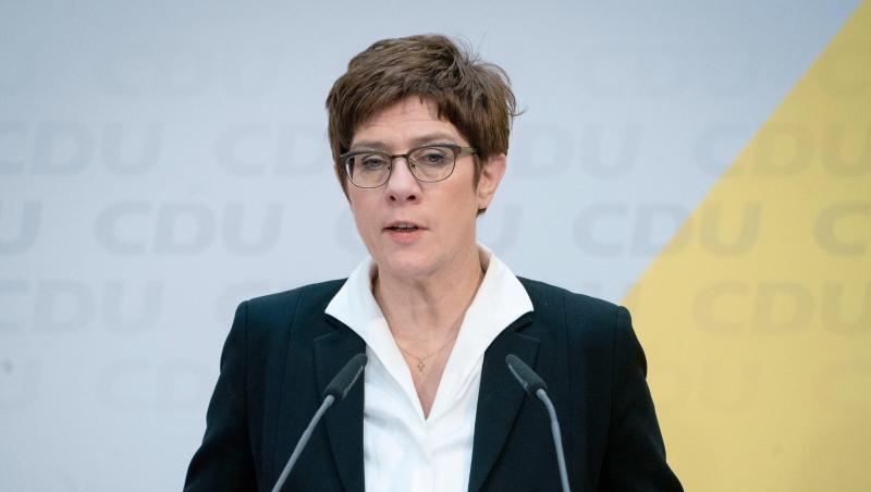 CDU-Chefin Annegret Kramp-Karrenbauer attackierte SPD-Generalsekretär Lars Klingbeil scharf. CDU-Chefin Annegret Kramp-Karrenbauer attackierte SPD-Generalsekretär Lars Klingbeil scharf.