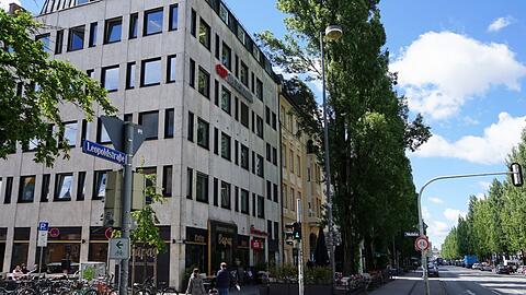 Die Leopoldstraße in München: Hier zieht eine Fast-Food-Kette ein.
