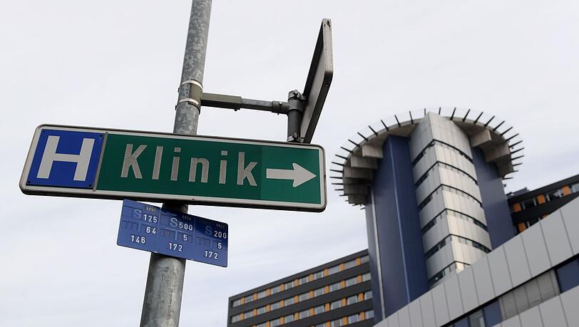 Das Baby wurde nach Innsbruck ins Krankenhaus geflogen. (Archivbild)