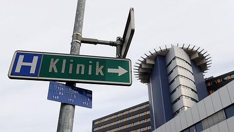 Das Baby wurde nach Innsbruck ins Krankenhaus geflogen. (Archivbild)