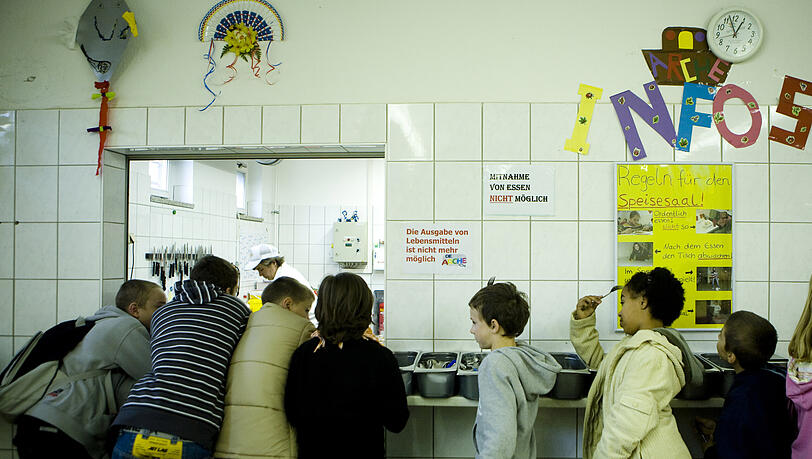 Kinderkleidung fällt nicht unter die Härtefallregelung für Hartz IV-Empfänger Kinderkleidung fällt nicht unter die Härtefallregelung für Hartz IV-Empfänger