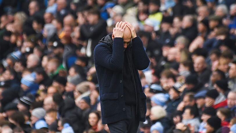 Pep Guardiola verzweifelt an der Krise von Manchester City.