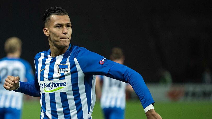 Herthas Torschütze zum 1:0, Davie Selke, bejubelt seinen Treffer.