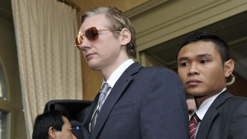 Julian Assange ist verhaftet worden. Julian Assange ist verhaftet worden.
