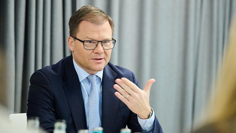 Als Umweltminister ist Carsten Schneider auch f&uuml;r den deutschen Atomm&uuml;ll zust&auml;ndig - und will die Suche nach einer dauerhaften Lagerst&auml;tte nun schneller machen.