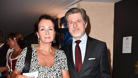 Horst Kummeth, hier an der Seite von Ehefrau Eva, stieg 2024 bei "Dahoam is Dahoam" aus. Die Zeit in der Serie vermisst der Schauspieler nicht.