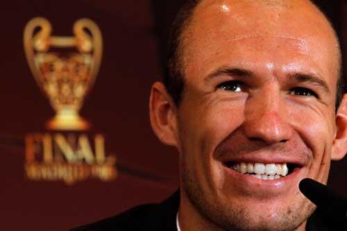 Arjen Robben: am Freitag bei der Pressekonferenz in Madrid