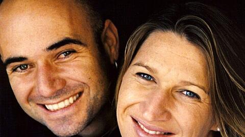 Das in Las Vegas geschlossene Ehen auch halten können beweisen die ehemaligen Tennis-Helden Stephanie Graf und Andre Agassi. Sie sind seit über 20 Jahren verheiratet.