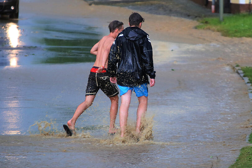 Regen, Schlamm, Wassermassen - Bilder aus dem Landkreis Mühldorf am Inn.