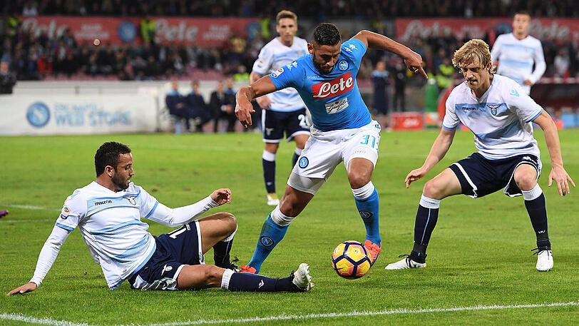 Faouzi Ghoulam: Gerüchte gab es, dass auch die Bayern am Algerier interessiert sind. Noch spielt er bei Napoli.