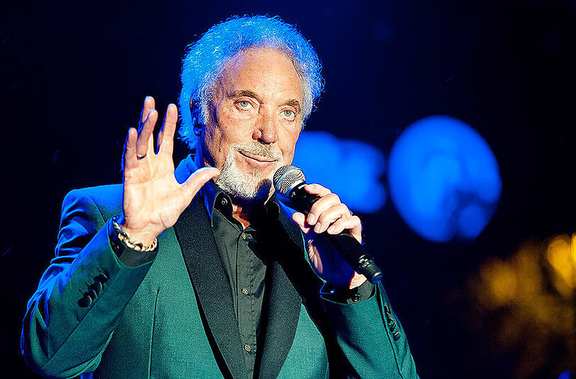 Sir Tom Jones singt am Montag beim Tollwood.