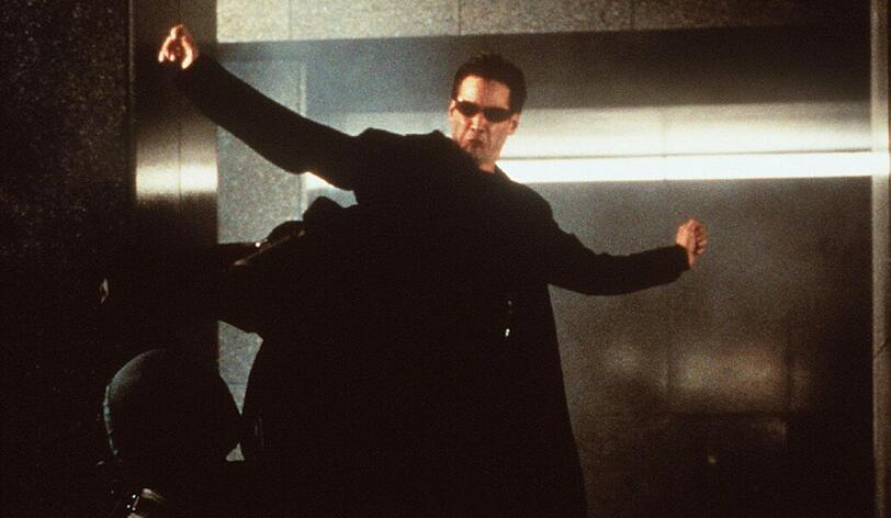 Keanu Reeves erlebte als Neo in der "Matrix" sein blaues Wunder.