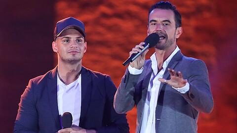 Pietro Lombardi scheint nicht viel von Florian Silbereisen als DSDS-Chefjuror zu halten.