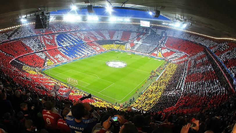Mit einer Choreographie über das ganze Stadion empfing der FC Bayern 2014 Real Madrid. Mit einer Choreographie über das ganze Stadion empfing der FC Bayern 2014 Real Madrid.