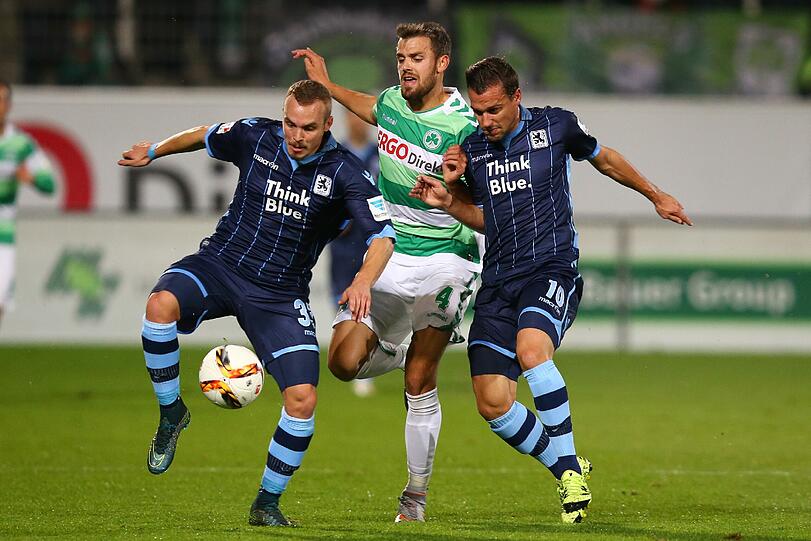 MICHAEL LIENDL NOTE 4 Bereitete erst per Traumpass, später per Ecke die besten Löwen-Chancen vor. Hätte schon den ein oder anderen Assist auf dem Konto, wenn seine Mitspieler die Bälle denn verwerten würden. Nahm sich aber auch zu viele Auszeiten.