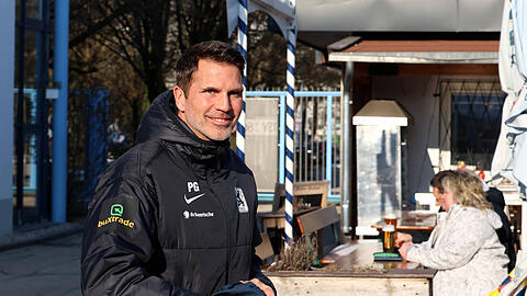 Schon jetzt unter Zugzwang: Sechzig-Trainer Patrick Glöckner.
