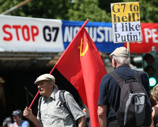 Die Bilder von der Demonstration in Garmisch.