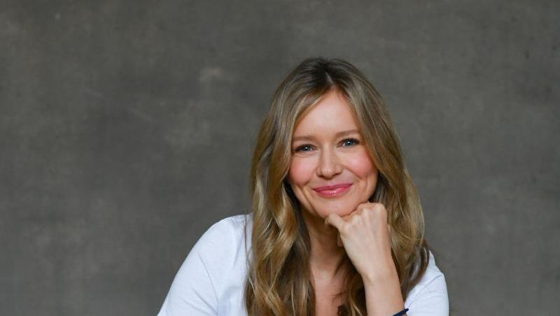 Schauspielerin Stefanie Stappenbeck verzichtet darauf, alles im Leben zu fotografieren. Stattdessen setzt sie auf echte Erlebnisse. Schauspielerin Stefanie Stappenbeck verzichtet darauf, alles im Leben zu fotografieren. Stattdessen setzt sie auf echte Erlebnisse.