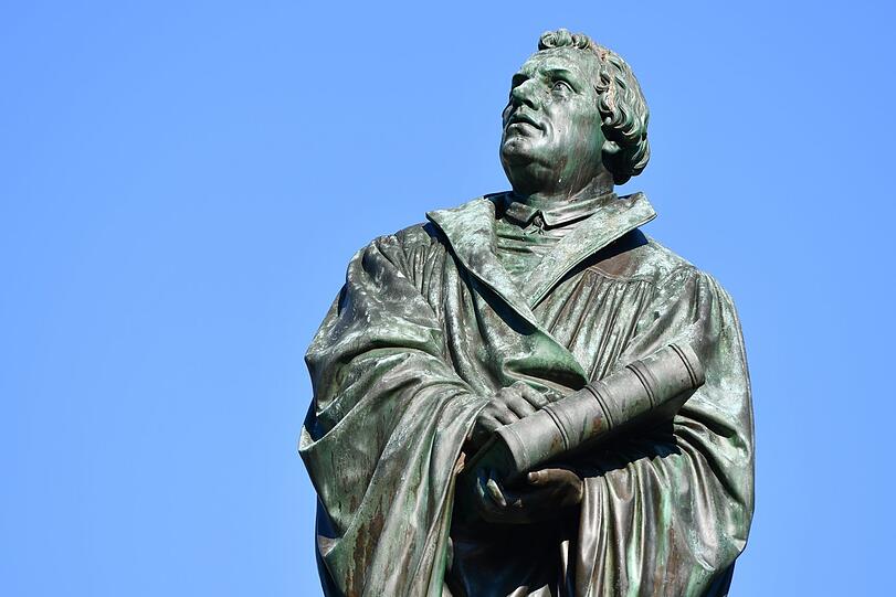Martin Luther aus Bronze in Worms, wo er eisern seine goldenen Worte sprach.