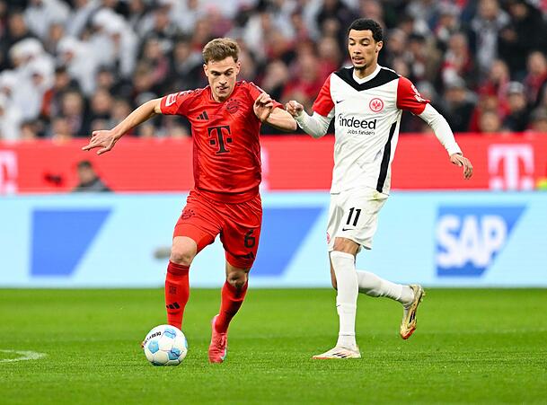 Palhinha musste den begehrten Platz neben Bayern-Leader Joshua Kimmich (l) unfreiwillig abgeben.