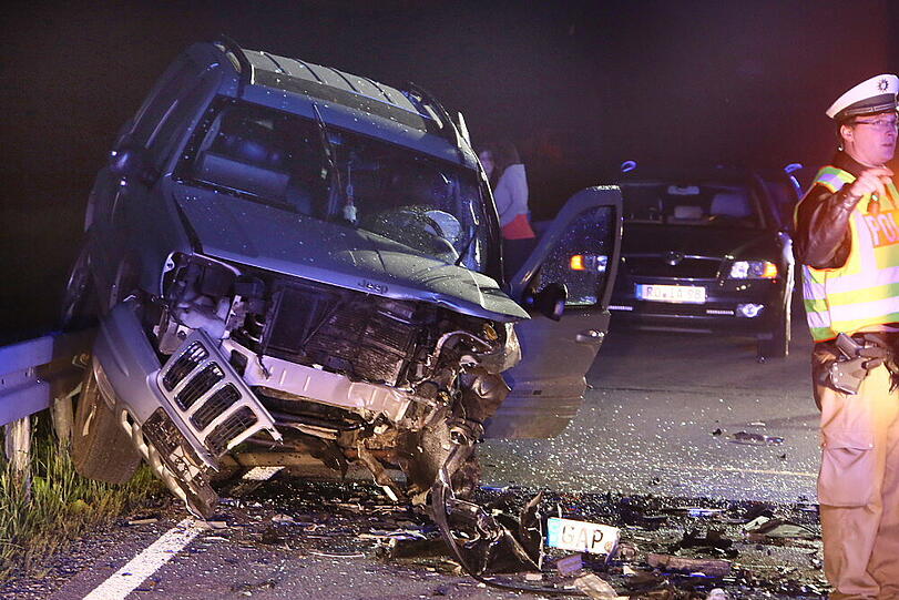 Die Mutter aus Penzberg hat ihren Sohn auf dem Gewissen: Mit zwei Promille raste sie in den Gegenverkehr. Der Siebenjährige erlitt bei dem Unfall tödliche Verletzungen.
