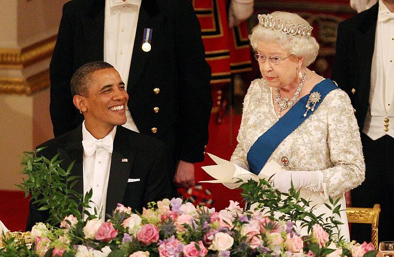 Queen Elizabeth II. wird am 21. April 92 Jahre alt und ist bekannt für ihren bunten Look.